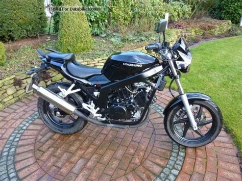 Hyosung GT Naked Moto ZombDrive