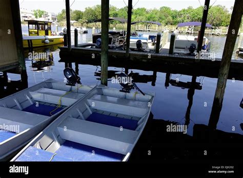 Boats moored at MacRae's dock, Old Homosassa, Florida Stock Photo - Alamy