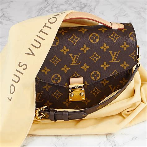 15 Most Popular Louis Vuitton Monogram Small Crossbody Bags Yoogi