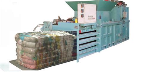 China Hydraulic Automatic Kraft Paper OCC Plastic Waste Paper Baler