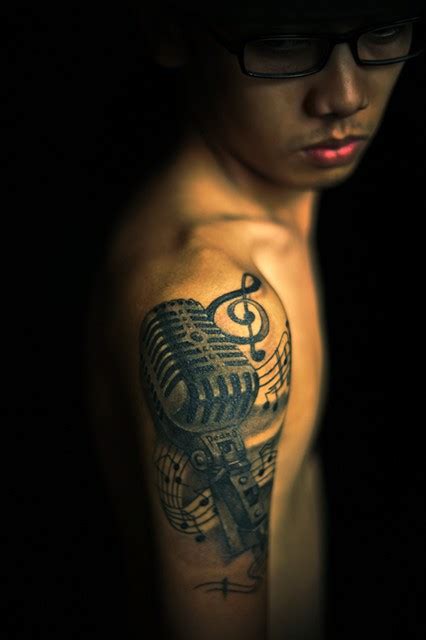 47 Attractive Music Shoulder Tattoos