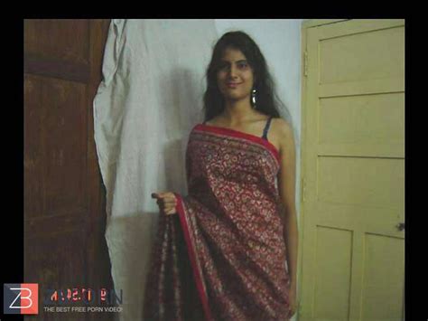 Indian Housewife ZB Porn