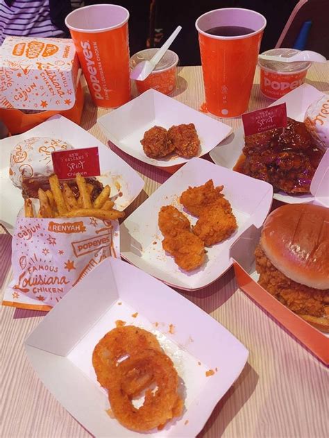 Daftar Menu Popeyes Dan Jumlah Kalori Tiap Menunya