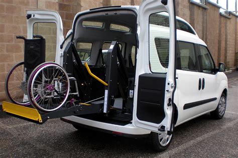 Modifiche E Allestimenti Per La Guida E Il Trasporto Dei Disabili