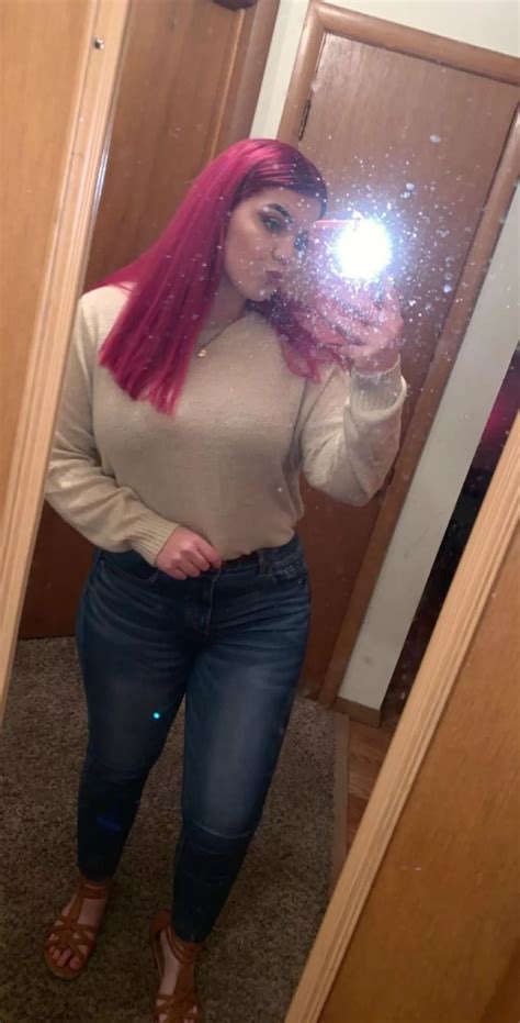 Anyone Interested Nudes Dykesgonewild NUDE PICS ORG