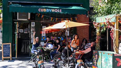 The TikTok Lesbian Bar Drama Explained Them