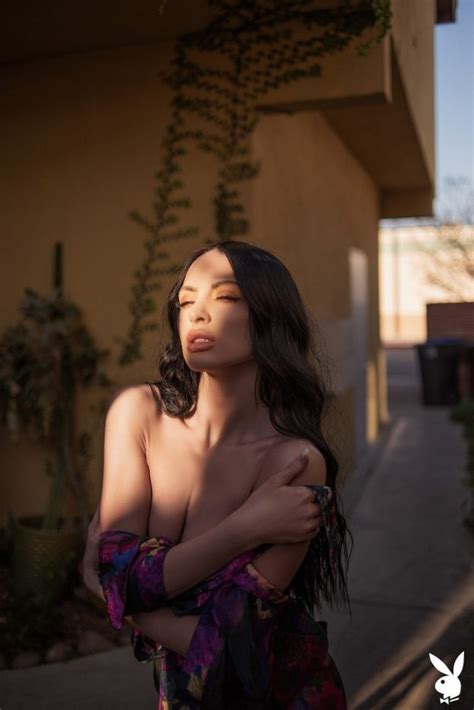 Carissa White The Fappening Nude Brunette In PlayBoy 2020 31 Photos