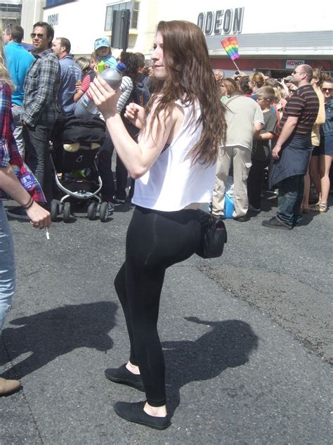 Echopeeps Peepforum Threads Sexy Tight Brunette In Black See