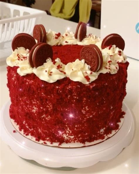 Red Velvet Cake ♥️ #Red #redvelvet #redvelvetcake #oreo #oreos #cake # ...