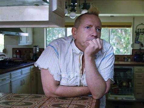 Экс участник Sex Pistols Лайдон намерен участвовать в Евровидении 2018