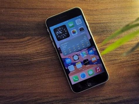 Iphone Se 2022 Review Ageing But Going Strong With Apple A15 Bionic Chip By Kiara Parmar