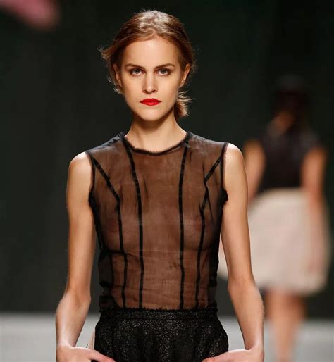 Sheer Top Nudes OnStageGW NUDE PICS ORG