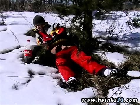 Nude Bi Teen Gay Twinks Roma Smokes In The Snow