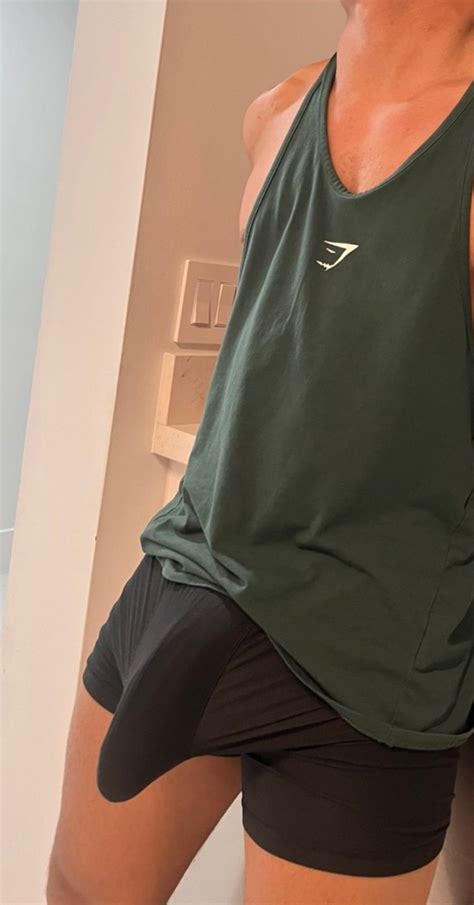 Cody On Twitter Horny Bulge Https T Co C Atguekrz Twitter