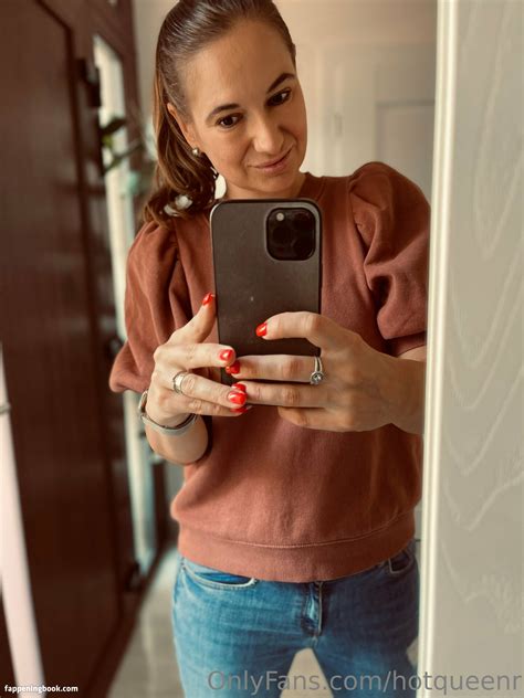 Hotqueenr Nude OnlyFans Leaks Fappening FappeningBook