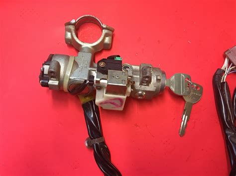 1996 2000 Honda Civic Ignition Lock Cylinder Switch Assembly Automatic Oem Used Ebay