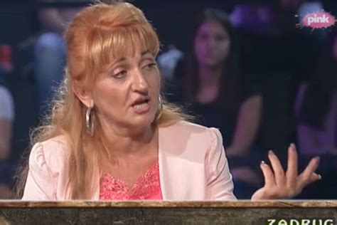 Gordana D Ehverovi Radi Kao Konobarica U Kafani Ok Saznanje O