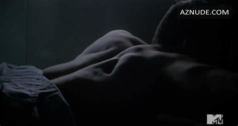 Tyler Posey Nude And Sexy Photo Collection AZMen