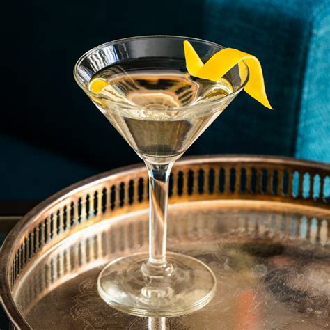 The Drinker’s Guide to 'Mad Men' Cocktails