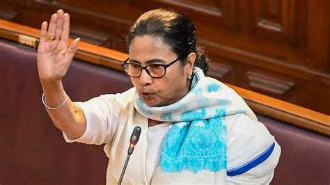 Mamata Questions Pm Modi About ‘aadhaar Deactivation Announces