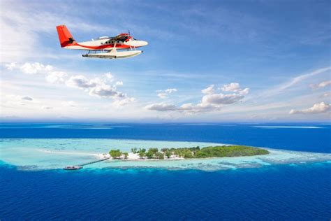 A Super Helpful Guide to Your Maldives Seaplane Transfer