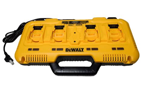 Dewalt Dcb104 4-port Durable Multiport Lithium-Ion Battery Charger ...