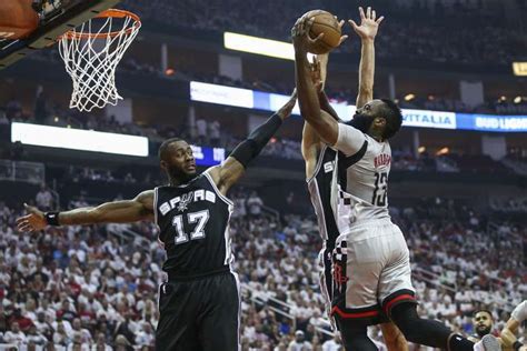 Rockets empatam série contra Spurs pelos playoffs da NBA