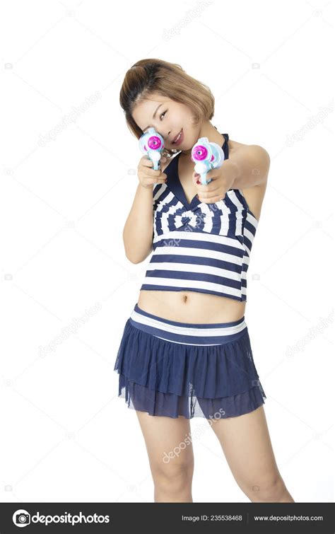 Sexy Mujer China Americana Con Traje Baño Bikini Jugando Con Foto de stock 235538468 dndavis