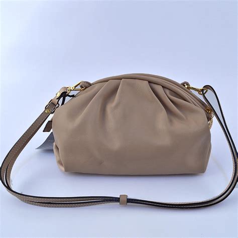 Bolsinha Transversal Smartbag Em Couro Nude Pole Modas