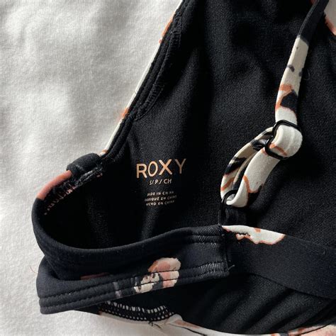 Roxy Women S Bikini And Tankini Tops Depop