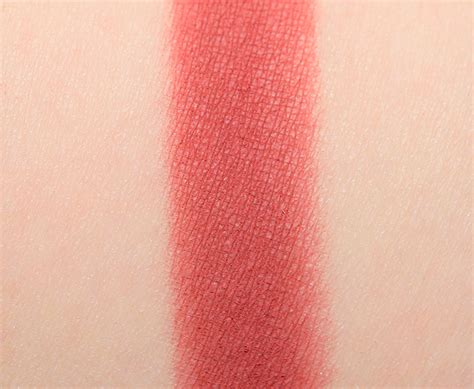 Huda Beauty Nude Rich Obsessions Eyeshadow Palette Review Swatches FRE MANTLE BEAUTICAN YOUR