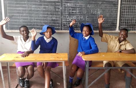 Zimbabwe school children – CIDT