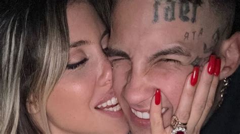 La foto hot de Wanda Nara que publicó L Gante con una importante declaración de amor MDZ Online