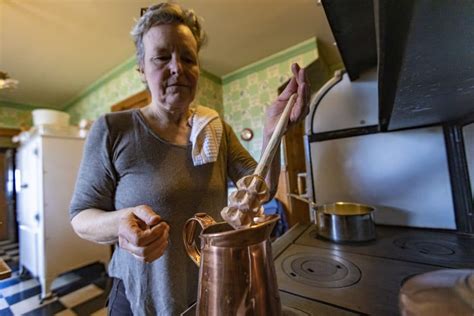 For Valentine S Day A Taste Of Hot Chocolate Sex And Sin In Colonial New England Wbur News