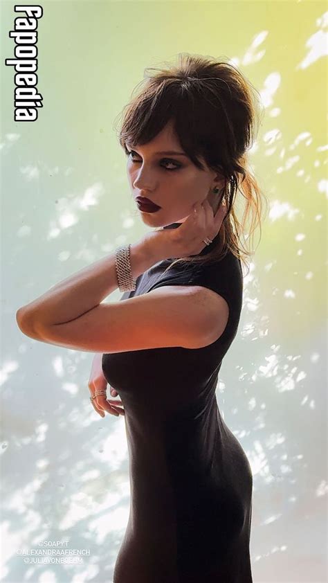 Sophie Thatcher Nude Leaks Photo Fapopedia