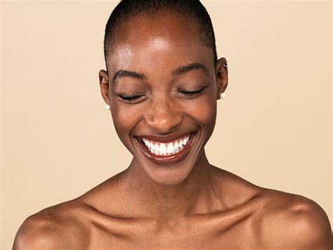 Maquiagem Nude a make que é sinônimo de elegância