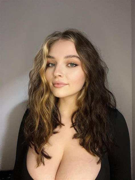 Blonde Girl From Next Door R Sexyhair