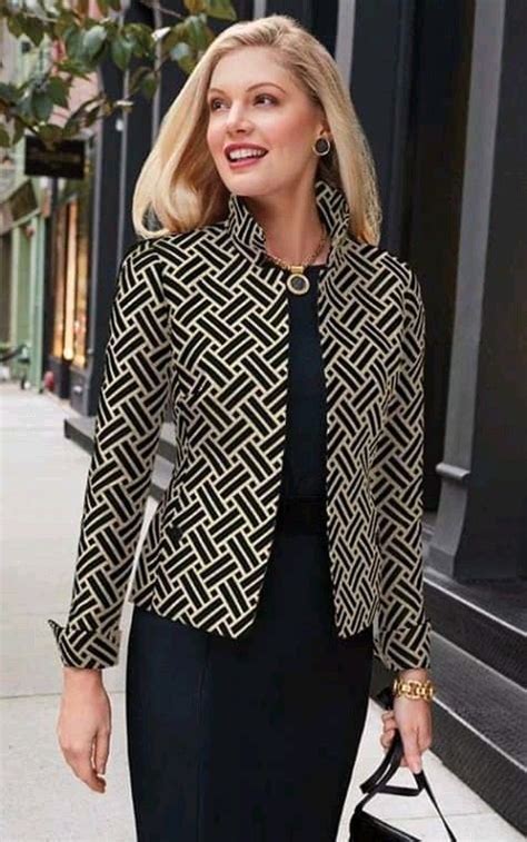 Venta Chaquetas Elegantes Para Mujer En Stock