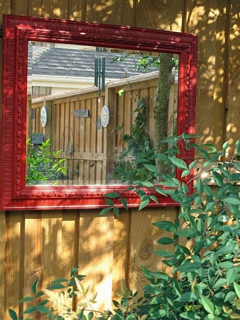 30 идей как украсить забор на даче