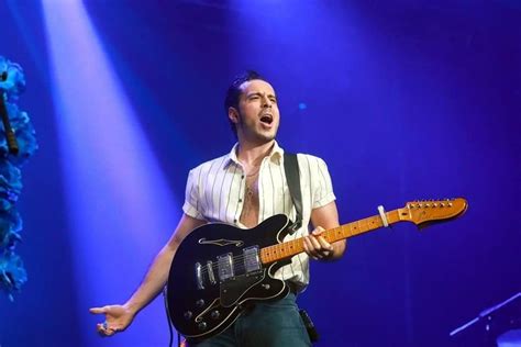 Ovacionan A José Madero En Pepsi Center