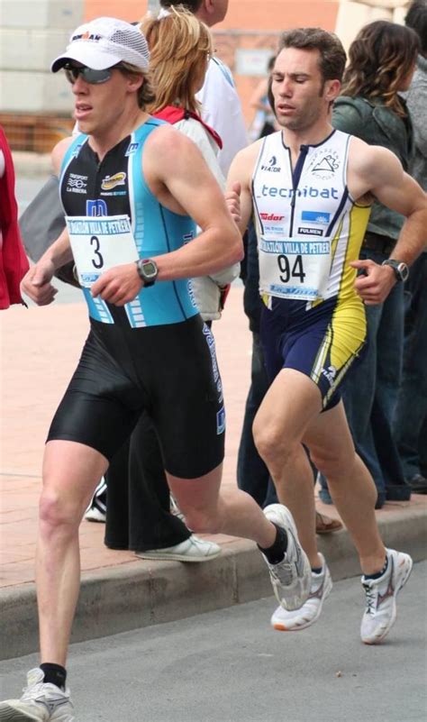 Yo Y Mi Paquete Gay Deportistas Athletes Licras