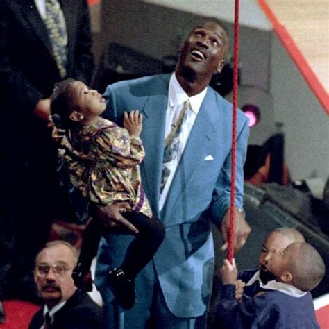 Michael Jordan’s daughter Jasmine learning more about her father from ...