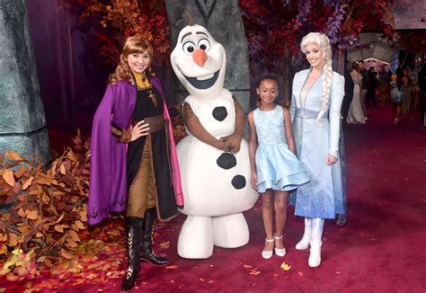 Sterling K. Brown With Family at Frozen 2 Premiere Photos | PS Celebrity