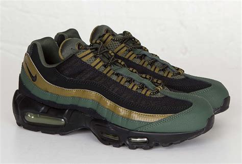 Nike Air Max 95 Essential Militia Green - Sneaker Bar Detroit