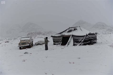 Snow In The Desert Tabuk Saudi Arabia Rpics