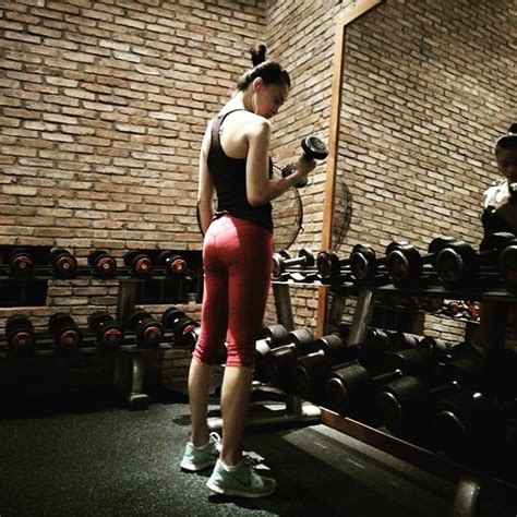 Ngô Thanh Vân bất ngờ diện bikini khoe dáng sexy chết người