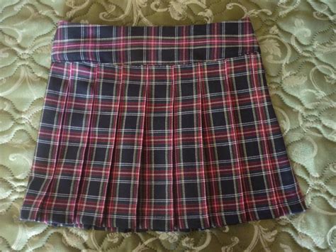 Юбочка в клеточку со складочками
