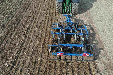 Deep Stubble Cultivation Skimmer APB Plus Landstal Producent Maszyn