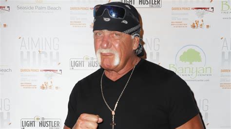 Wwe Hall Of Famer Hulk Hogan Says He Was Only Nervous Meeting This Celebrity