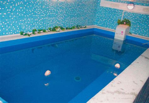 Бассейн для загородного дома